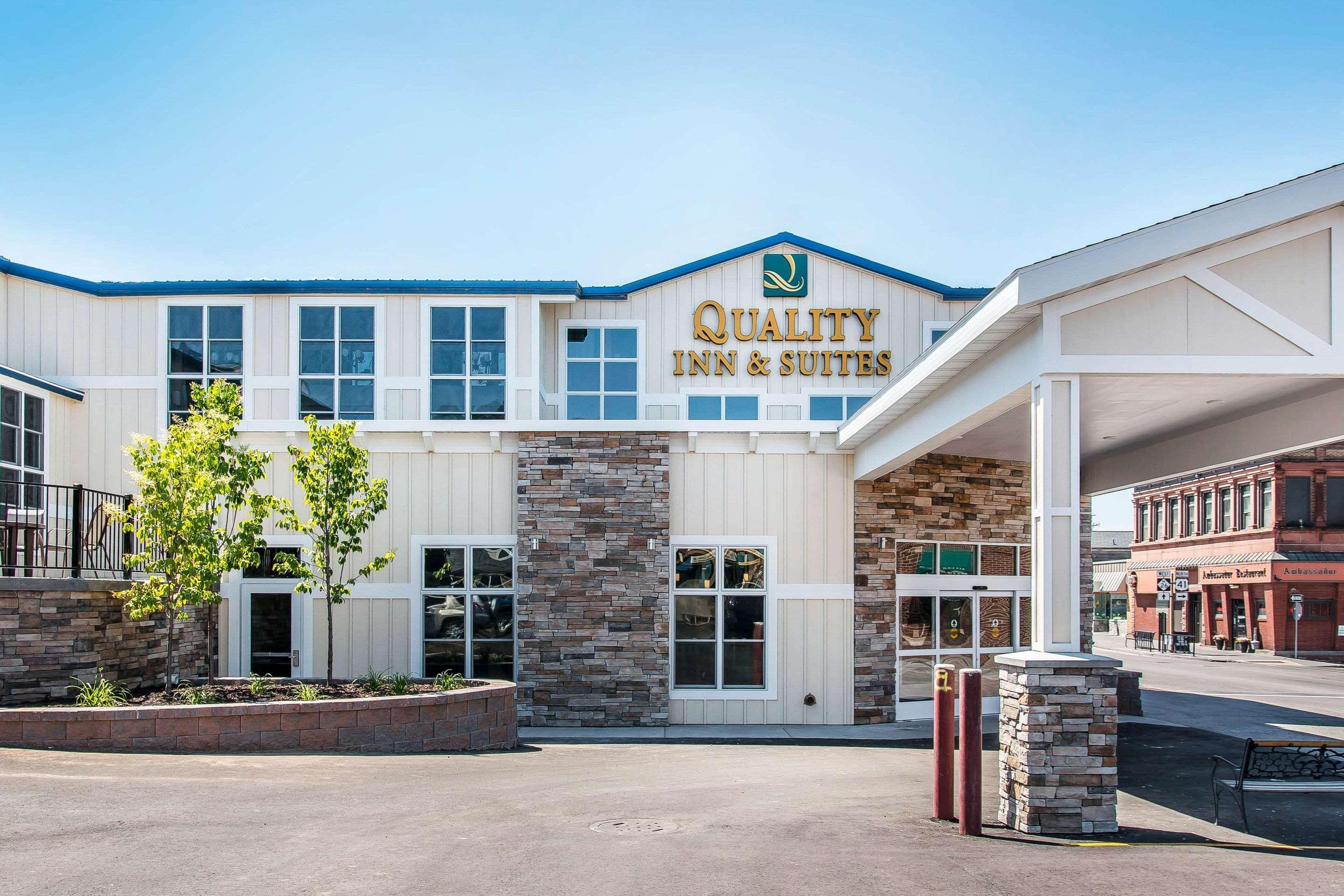 Quality Inn & Suites Houghton Exterior photo